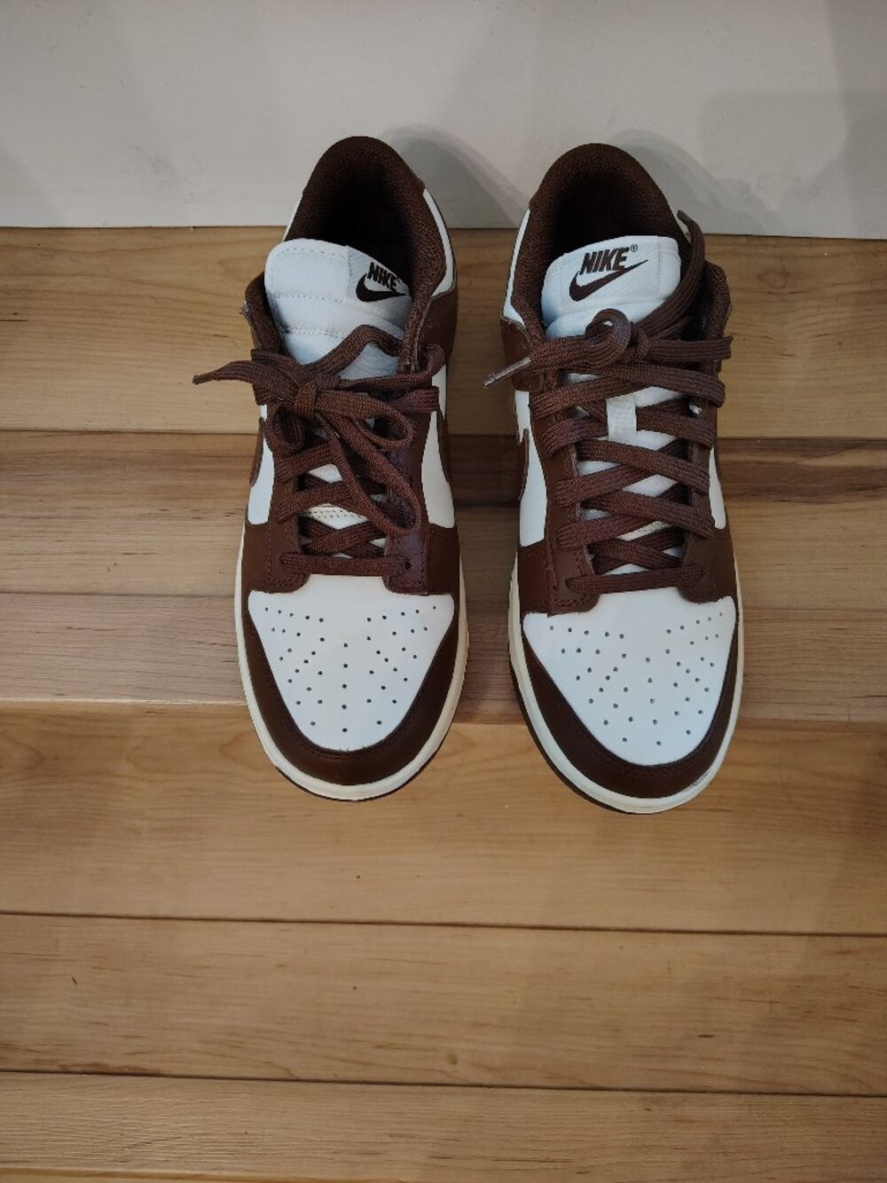 NWOT Womens Nike Dunks Sz 8.5